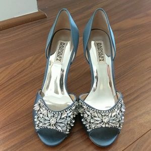 Badgley Mischka pumps
